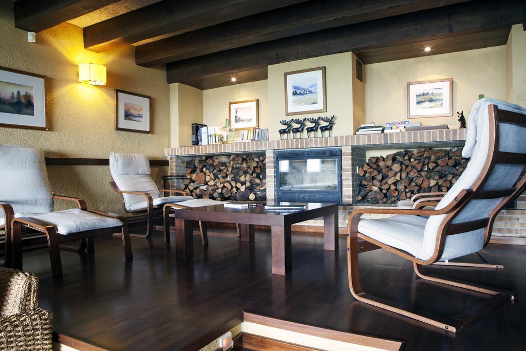 Hotel Can Xiquet Cantallops Bagian luar foto
