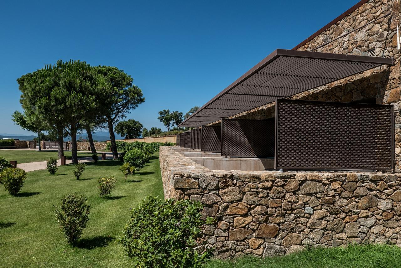 Hotel Can Xiquet Cantallops Bagian luar foto