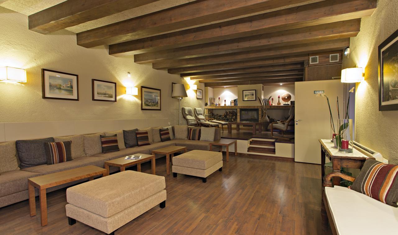 Hotel Can Xiquet Cantallops Bagian luar foto